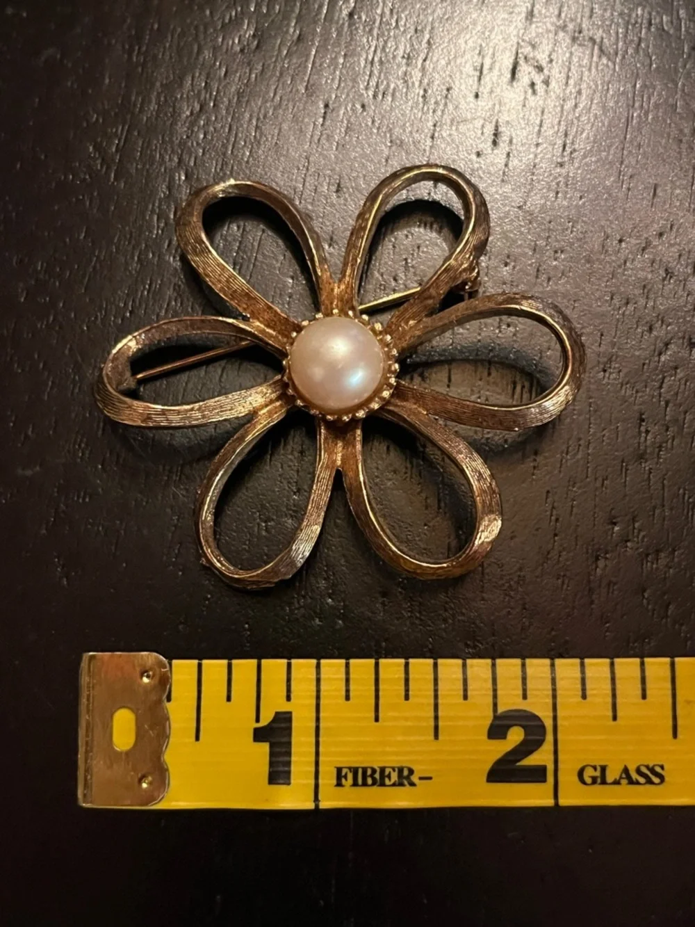 Vintage Brushed Gold Tone Flower Brooch with Faux Pearl Center